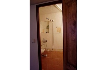Slovačka Privát Turecká, Eksterijer
